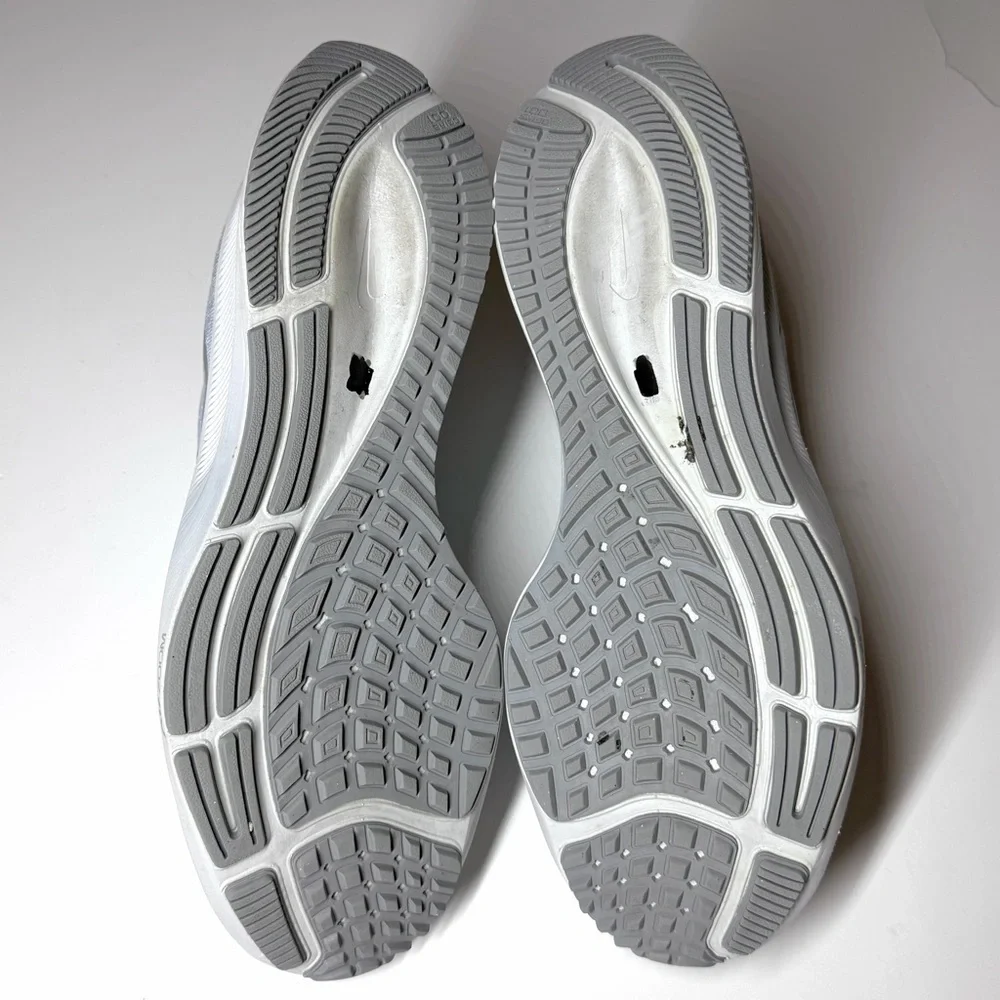 Nike Women’s Air Zoom Pegasus 37 Running Sneakers Gray Size- 11.5